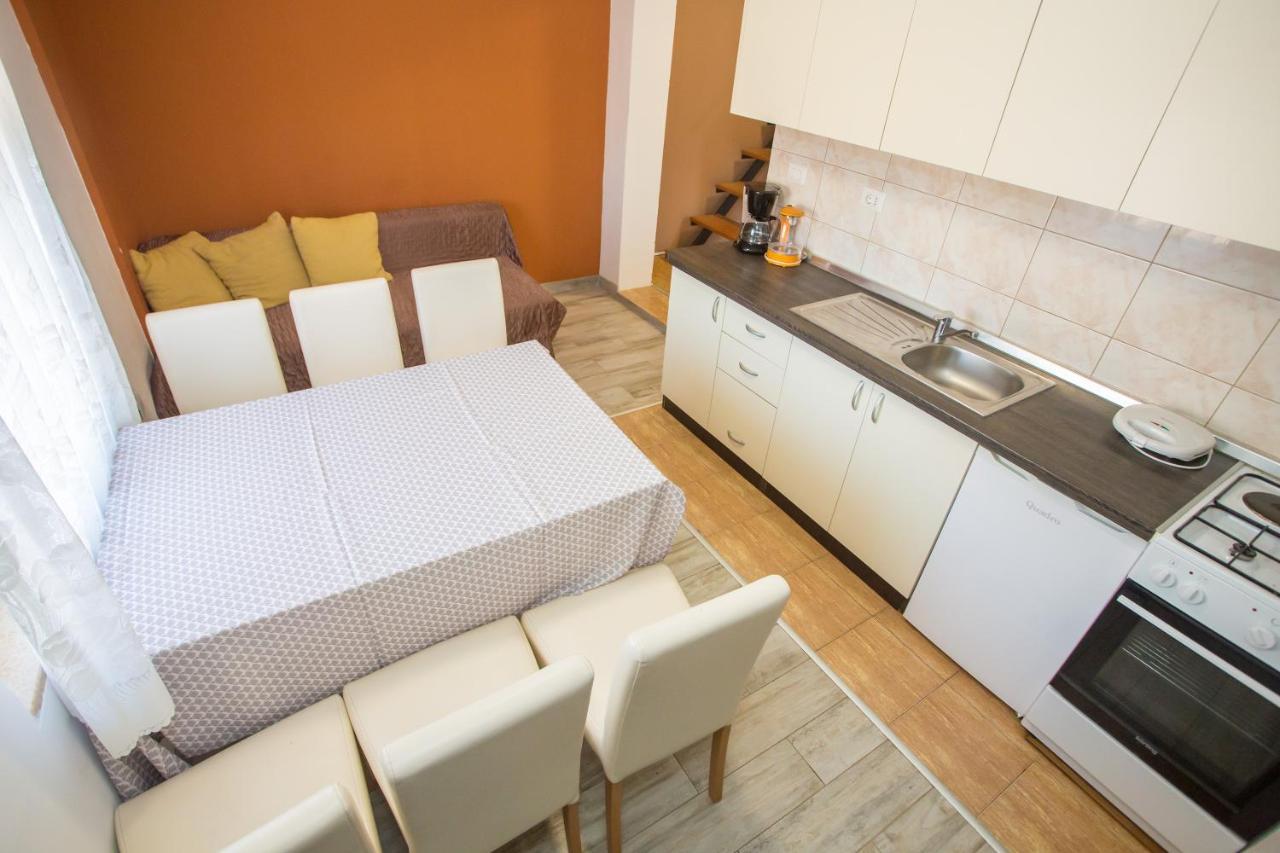 Ema-Dany Apartment Poreč Exterior foto